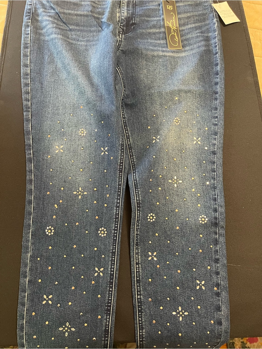 Diane Gilman Dark Wash Embellished Women’s Jeans size 16 NWT - Picture 2 of 8